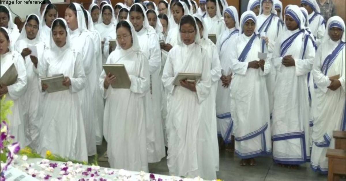 Kolkata: Prayers offered in memory of Mother Teresa on her 112th birth anniversary